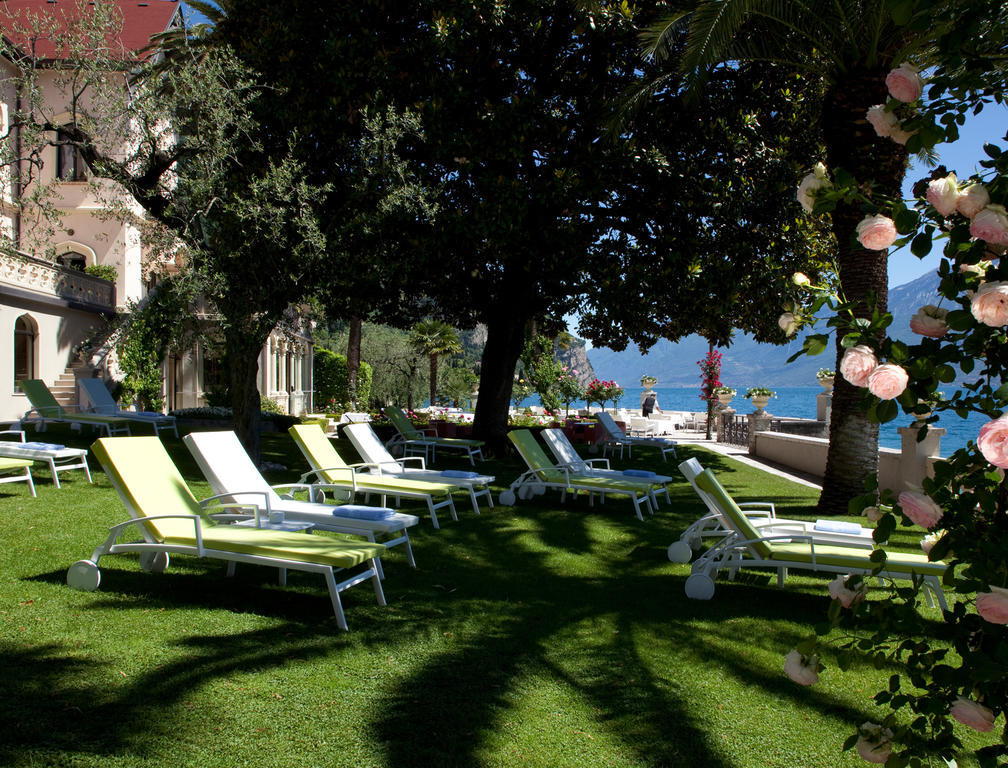 Hotel Villa Giulia Гарньяно Экстерьер фото